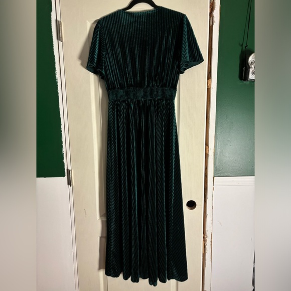Green - Maxi - Velvet looking - Dress - size M - Picture 2 of 4